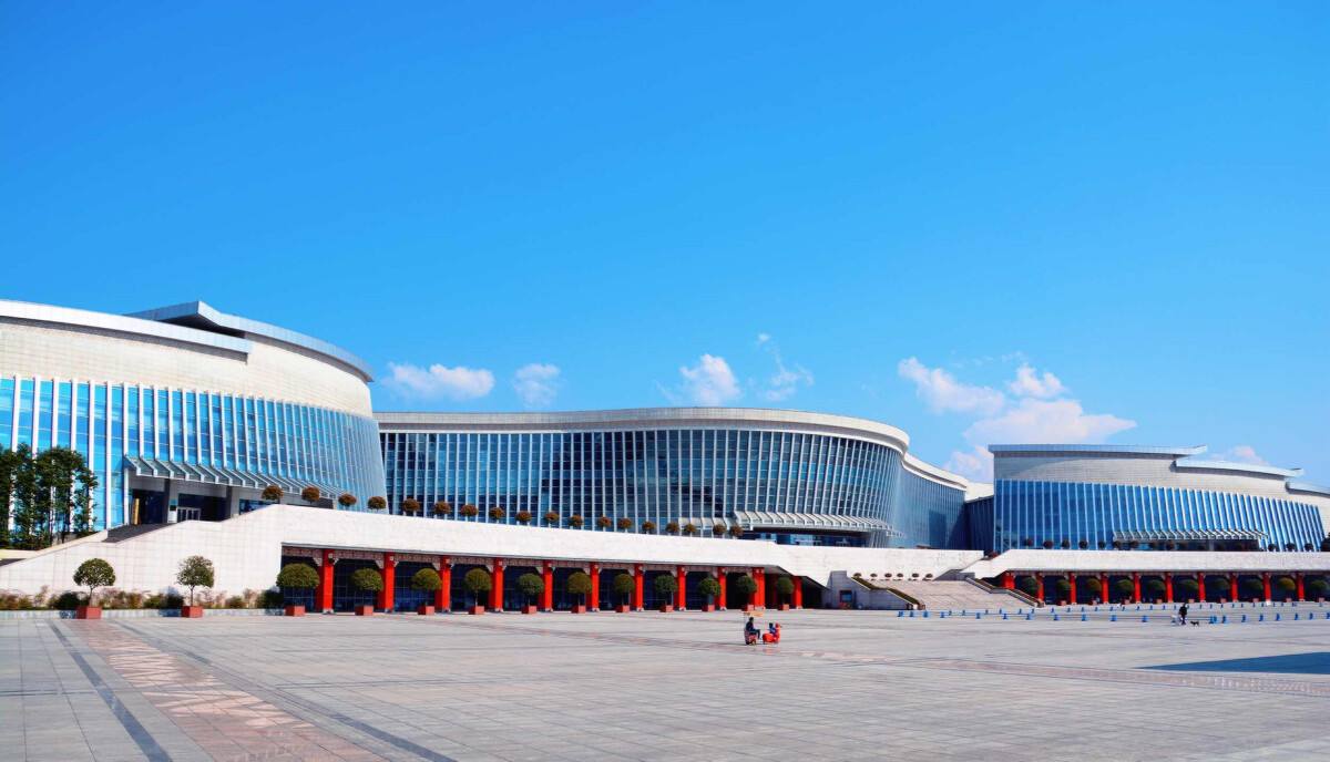 恩施宣传文化中(zhong)心馆